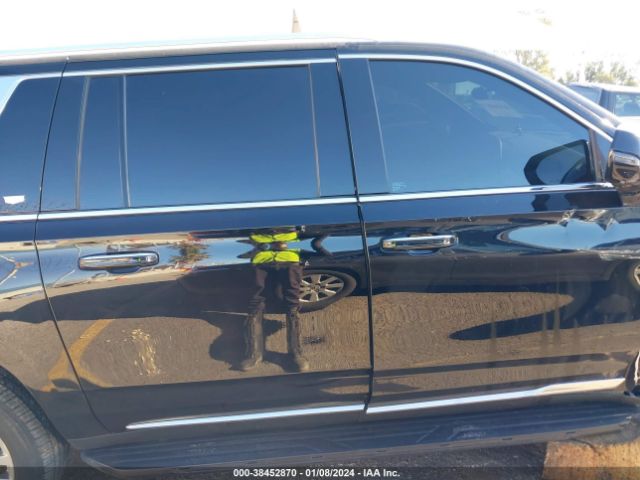 1GYS4KKL5NR339205 Cadillac Escalade Esv 4wd Premium Luxury