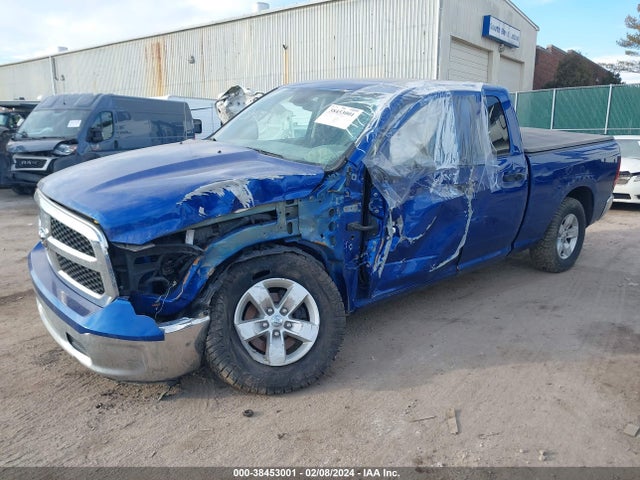 1C6RR7FT3KS591642 RAM 1500 Classic Tradesman Quad Cab 4x4 6'4 Box