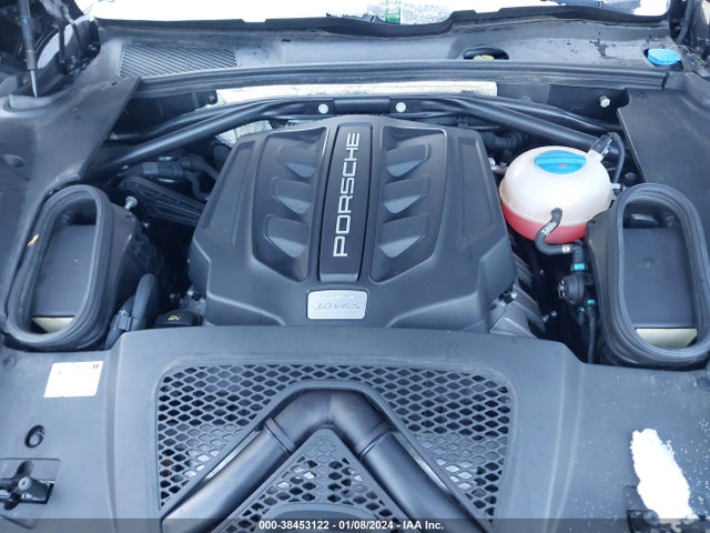 2016 PORSCHE MACAN WP1AB2A50GLB47625 Photo 9