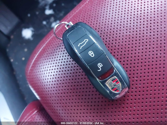 2016 PORSCHE MACAN WP1AB2A50GLB47625 Photo 10