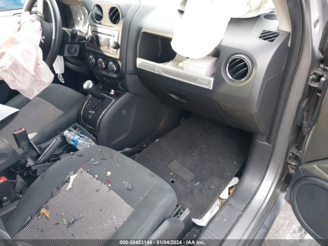 1C4NJCBA8ED594895 Jeep Compass Sport