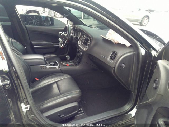2C3CDXBG3LH100859 Dodge Charger Sxt Rwd