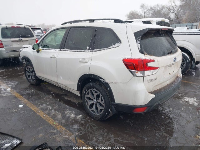 Subaru Forester Premium 2019 JF2SKAGC8KH455838 Image 3