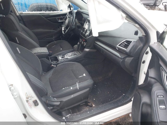 Subaru Forester Premium 2019 JF2SKAGC8KH455838 Image 5