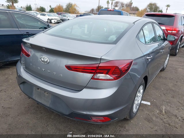 2019 HYUNDAI ELANTRA SE VIN: 5NPD74LF2KH452915