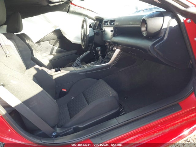 Toyota GR86 2023 JF1ZNBB12P9757715 Image 5
