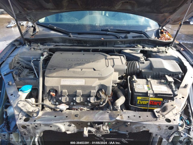 Продаж на аукціоні авто 2013 Honda Accord Touring, vin: 1HGCR3F92DA028619, номер лоту: 38453391
