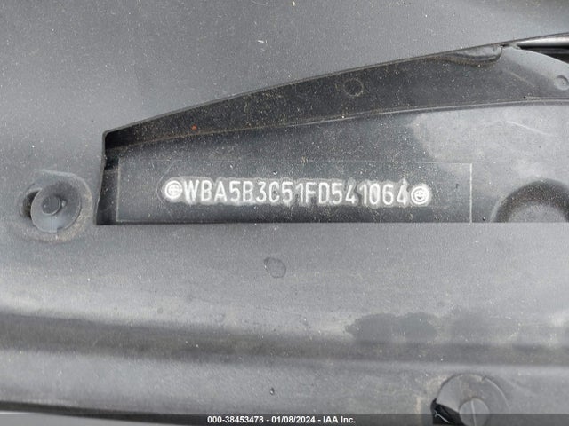 BMW 535i Xdrive 2015 WBA5B3C51FD541064 Image 9