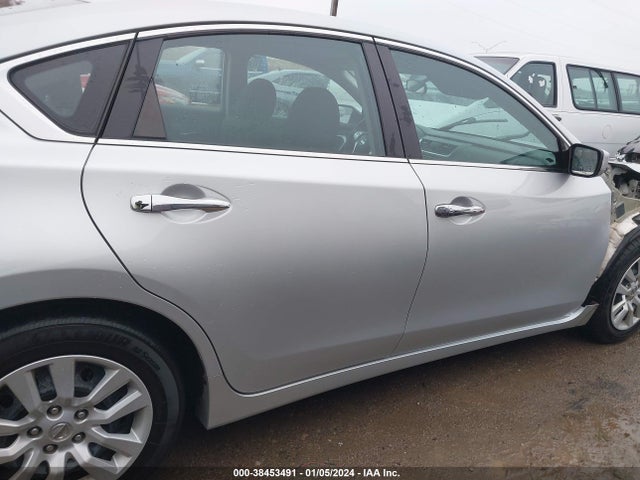 Nissan Altima 2.5 S 2017 1N4AL3AP2HC295983 Image 14