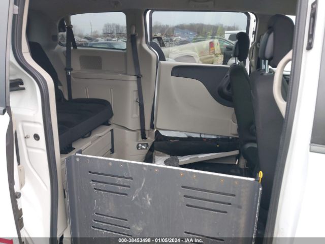 2C4RDGBG6HR848612 Dodge Grand Caravan Se