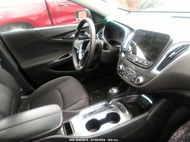 1G1ZD5ST8LF088645 Chevrolet MALIBU LT