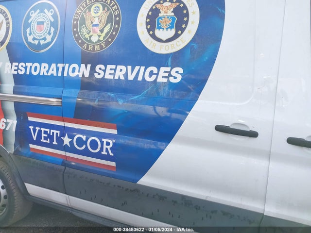 Ford Transit-250 2022 1FTBR1C80NKA40337 Image 13
