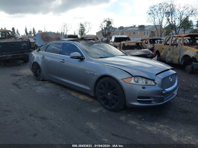 2012 JAGUAR XJ SAJWA2GE0CMV29905 Photo 0