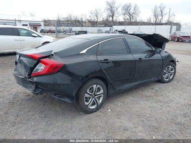 Honda Civic Lx 2018 2HGFC2F58JH603468 Image 4