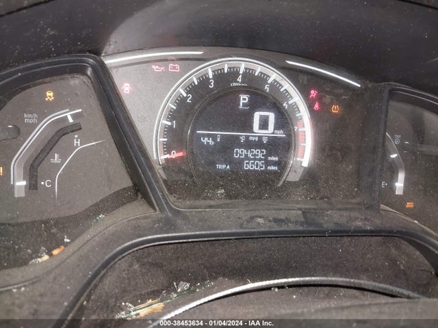 Honda Civic Lx 2018 2HGFC2F58JH603468 Image 7
