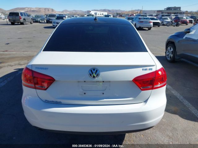 1VWBS7A38FC098753 Volkswagen Passat 1.8t Sport