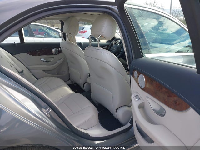 2017 MERCEDES-BENZ C 300 4MATIC/LUXURY 4MATIC/SPORT 4MATIC VIN: 55SWF4KB5HU200012