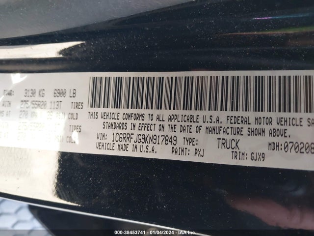 RAM 1500 Laramie  4x4 5'7 Box 2019 1C6RRFJG9KN917849 Image 9