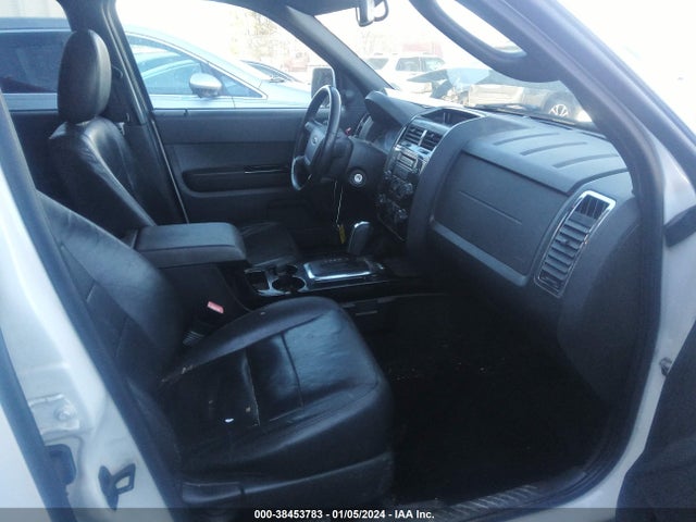 2011 FORD ESCAPE LIMITED VIN: 1FMCU9EG1BKA82688