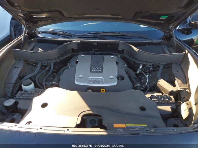 2014 INFINITI QX70 VIN: JN8CS1MU1EM450111