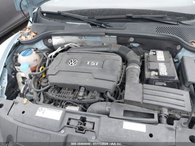 3VW517AT7EM817424 Volkswagen Beetle 1.8t
