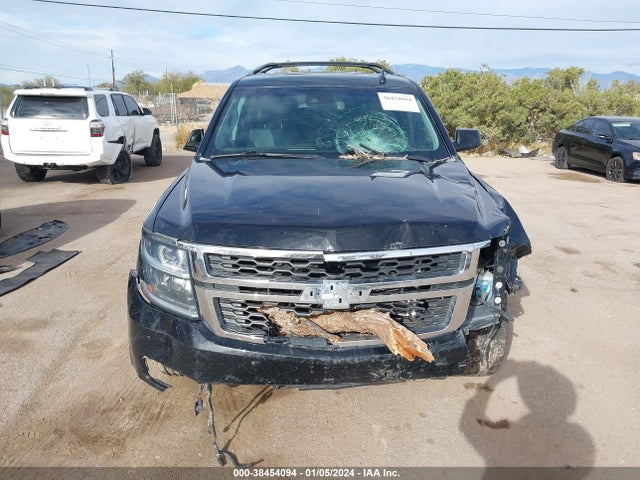 38454094 :رقم المزاد ، 1GNSKHKC5GR192294 vin ، 2016 Chevrolet Suburban Lt مزاد بيع
