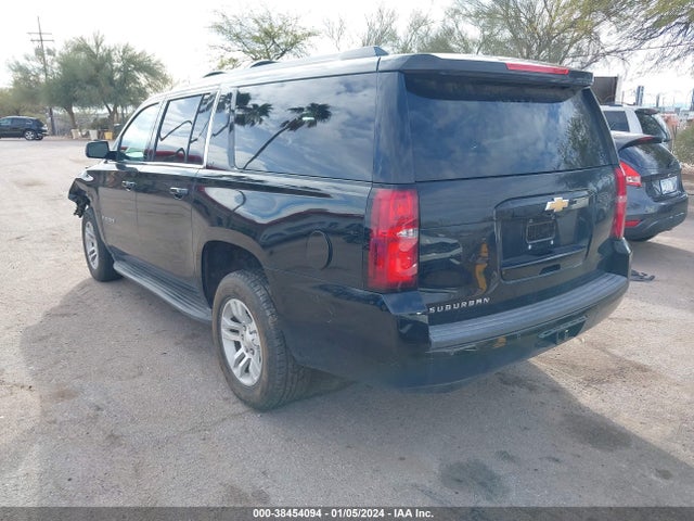 38454094 :رقم المزاد ، 1GNSKHKC5GR192294 vin ، 2016 Chevrolet Suburban Lt مزاد بيع