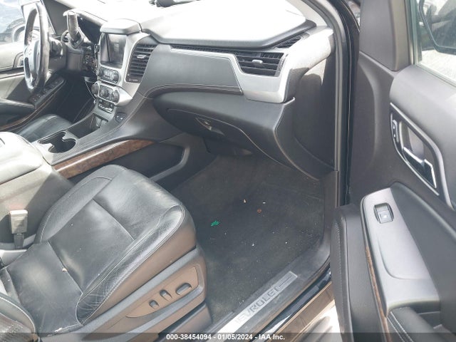 38454094 :رقم المزاد ، 1GNSKHKC5GR192294 vin ، 2016 Chevrolet Suburban Lt مزاد بيع