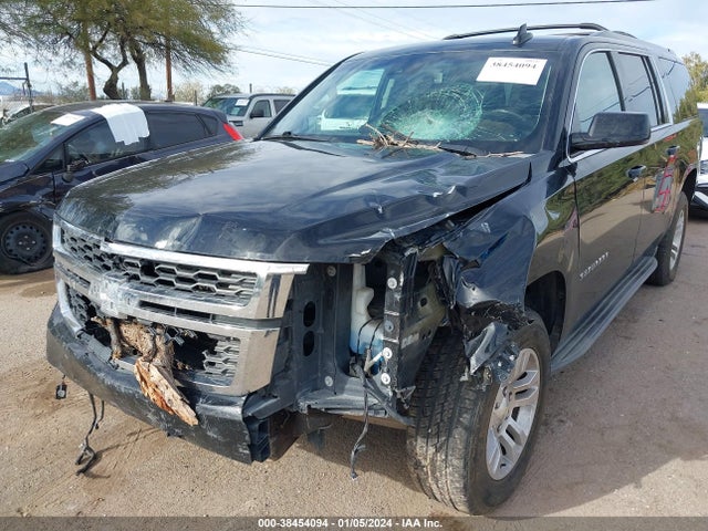 38454094 :رقم المزاد ، 1GNSKHKC5GR192294 vin ، 2016 Chevrolet Suburban Lt مزاد بيع