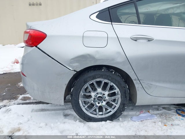Chevrolet Cruze Lt Auto 2017 1G1BE5SM5H7248134 Image 6