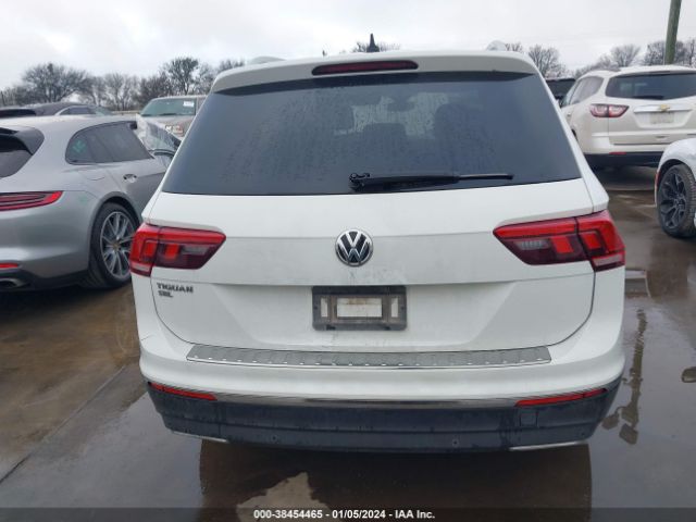 3VV3B7AX1LM126396 Volkswagen Tiguan 2.0t Se/2.0t Se R-line Black/2.0t Sel