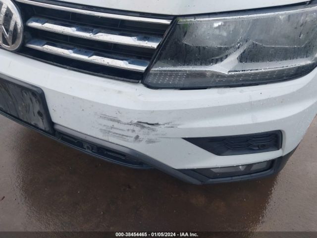 3VV3B7AX1LM126396 Volkswagen Tiguan 2.0t Se/2.0t Se R-line Black/2.0t Sel