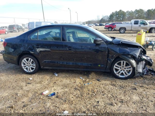 3VW2B7AJ8JM240962 Volkswagen Jetta 1.4t S