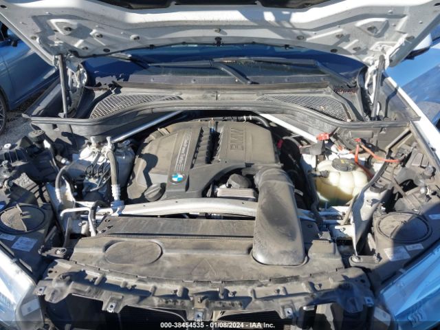 5UXKR2C30H0X06802 BMW X5 Sdrive35i