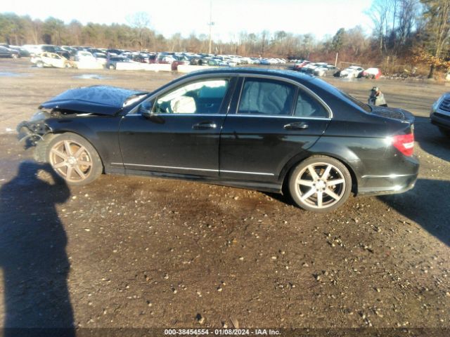 WDDGF4HBXEA958211 Mercedes-Benz C 250 Luxury/sport