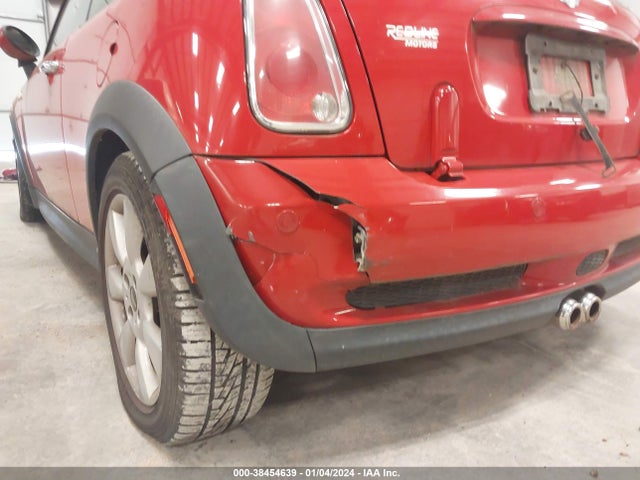 2006 MINI COOPER S WMWRH33536TJ42663 Photo 5