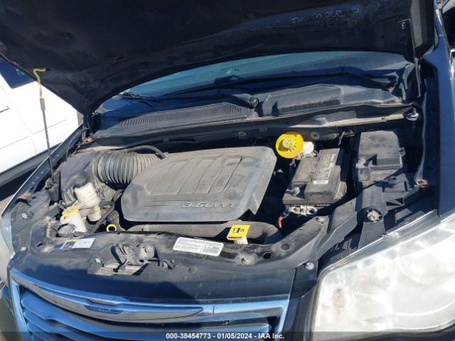 2C4RC1CG2ER234084 Chrysler Town & Country Touring-l