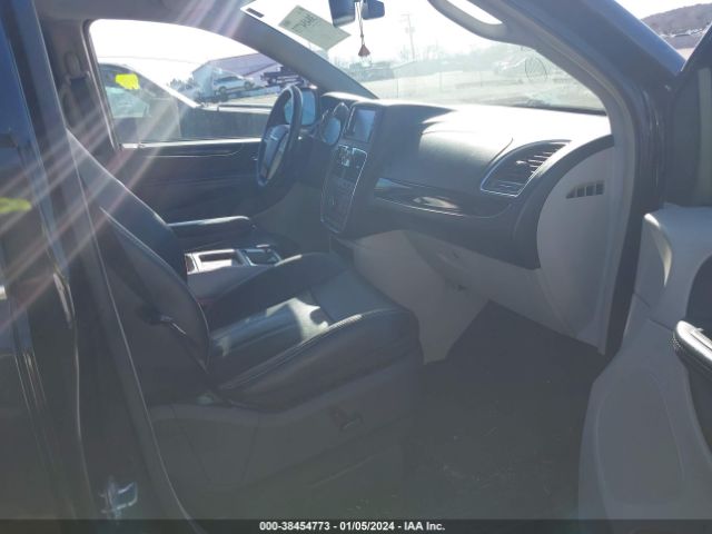 2C4RC1CG2ER234084 Chrysler Town & Country Touring-l