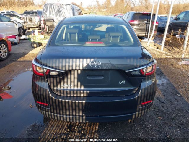 3MYDLBZV0GY142482 Scion IA