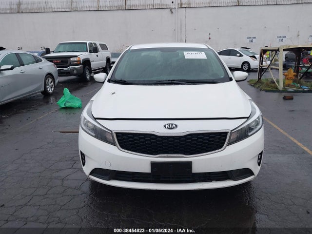KIA FORTE LX 2017 3KPFL4A79HE116112 Image 12