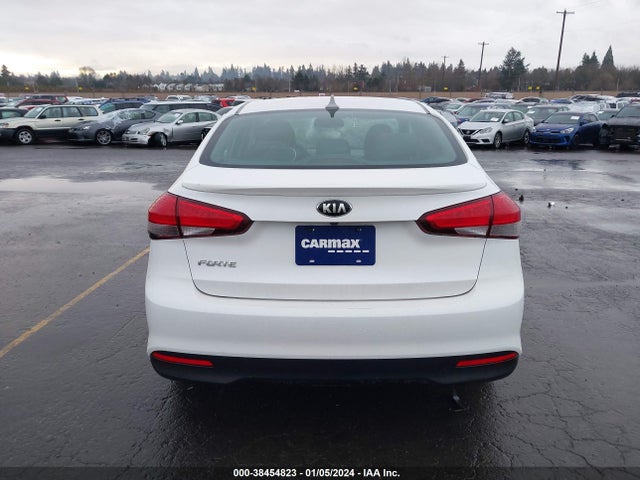 KIA FORTE LX 2017 3KPFL4A79HE116112 Image 16
