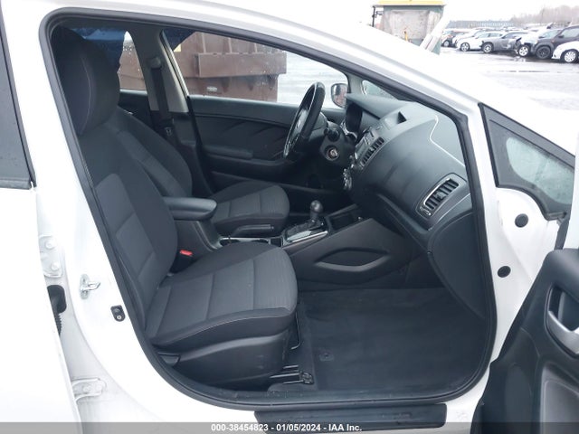 KIA FORTE LX 2017 3KPFL4A79HE116112 Image 5