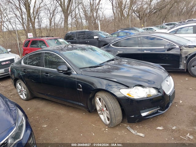 2011 JAGUAR XF SAJWA0GB8BLR81437 Photo 0