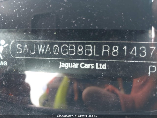 2011 JAGUAR XF SAJWA0GB8BLR81437 Photo 8