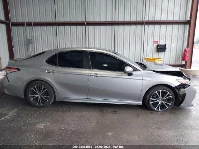Toyota CAMRY SE 2018 4T1B11HK4JU577301 Image 13