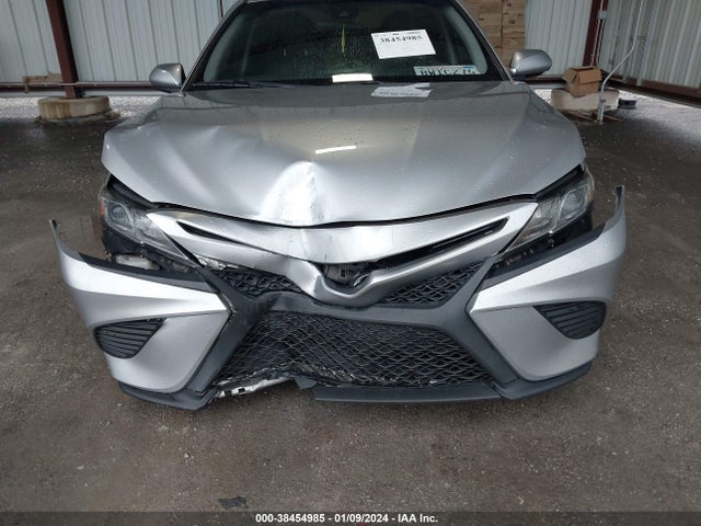 Toyota CAMRY SE 2018 4T1B11HK4JU577301 Image 6