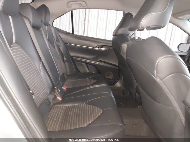 Toyota CAMRY SE 2018 4T1B11HK4JU577301 Image 8