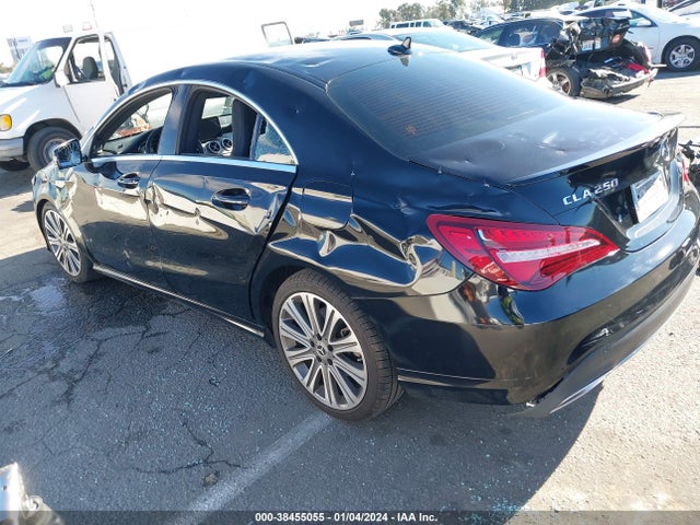 WDDSJ4EB2JN617255 Mercedes-Benz CLA 250
