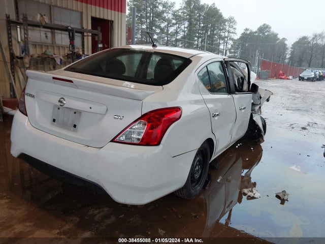 Nissan Versa 1.6 Sv 2018 3N1CN7AP1JL812546 Image 4