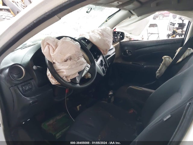 Nissan Versa 1.6 Sv 2018 3N1CN7AP1JL812546 Image 5